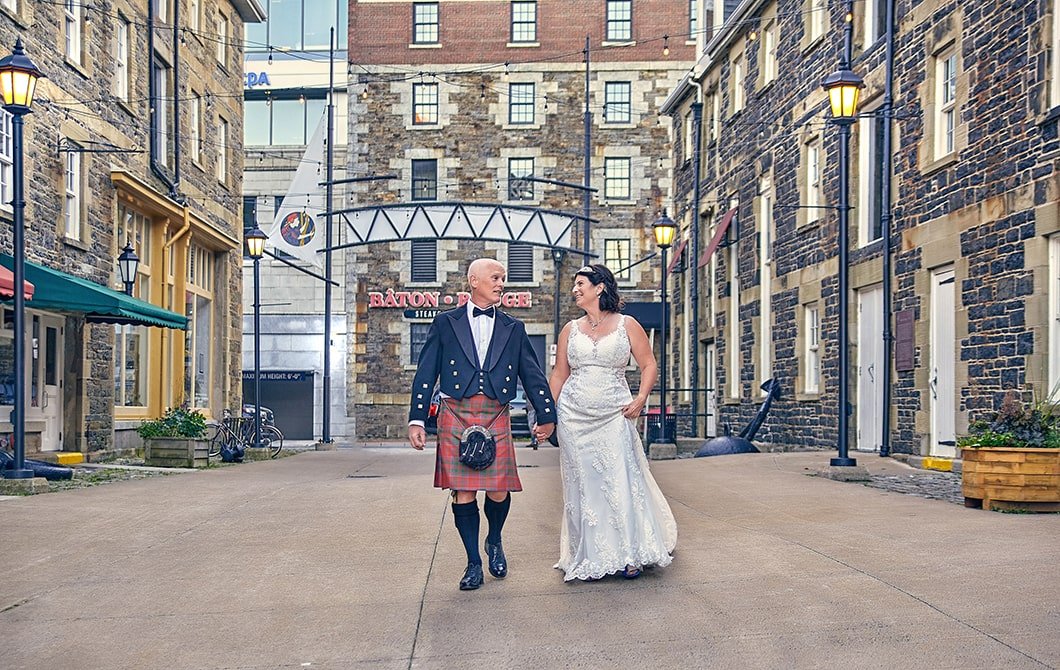 Lisa and Mike Wedding. Halifax Wedding and Engagements Photographers. Creativealex Photography. The Lower Deck Weddings and Engagements Photos.