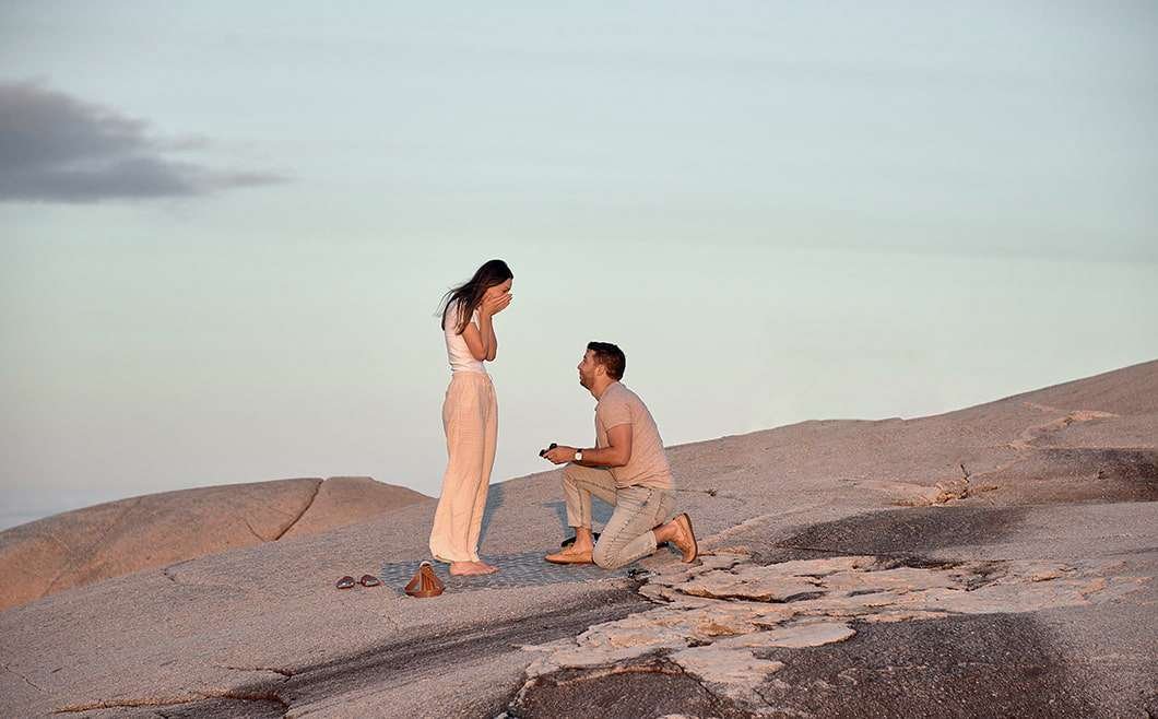 Engagement photography, Peggys cove NS, CreativeAlex