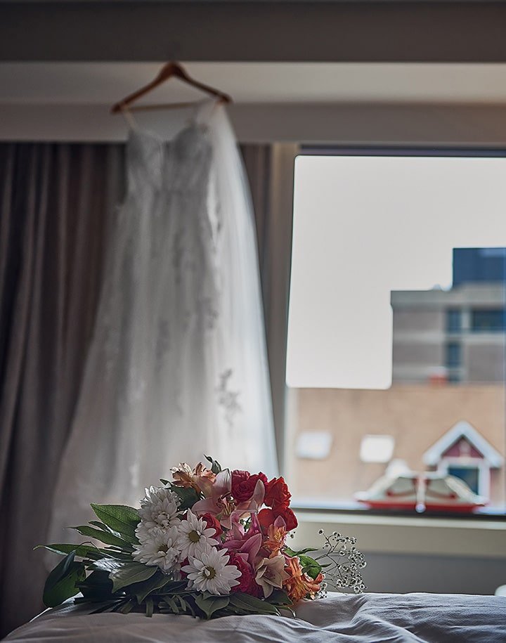 Halifax Marriott Harbourfront Hotel. Alexis and Logan Wedding. Getting Ready Photos. CreativeAlex Photography. Wedding photographers in Halifax